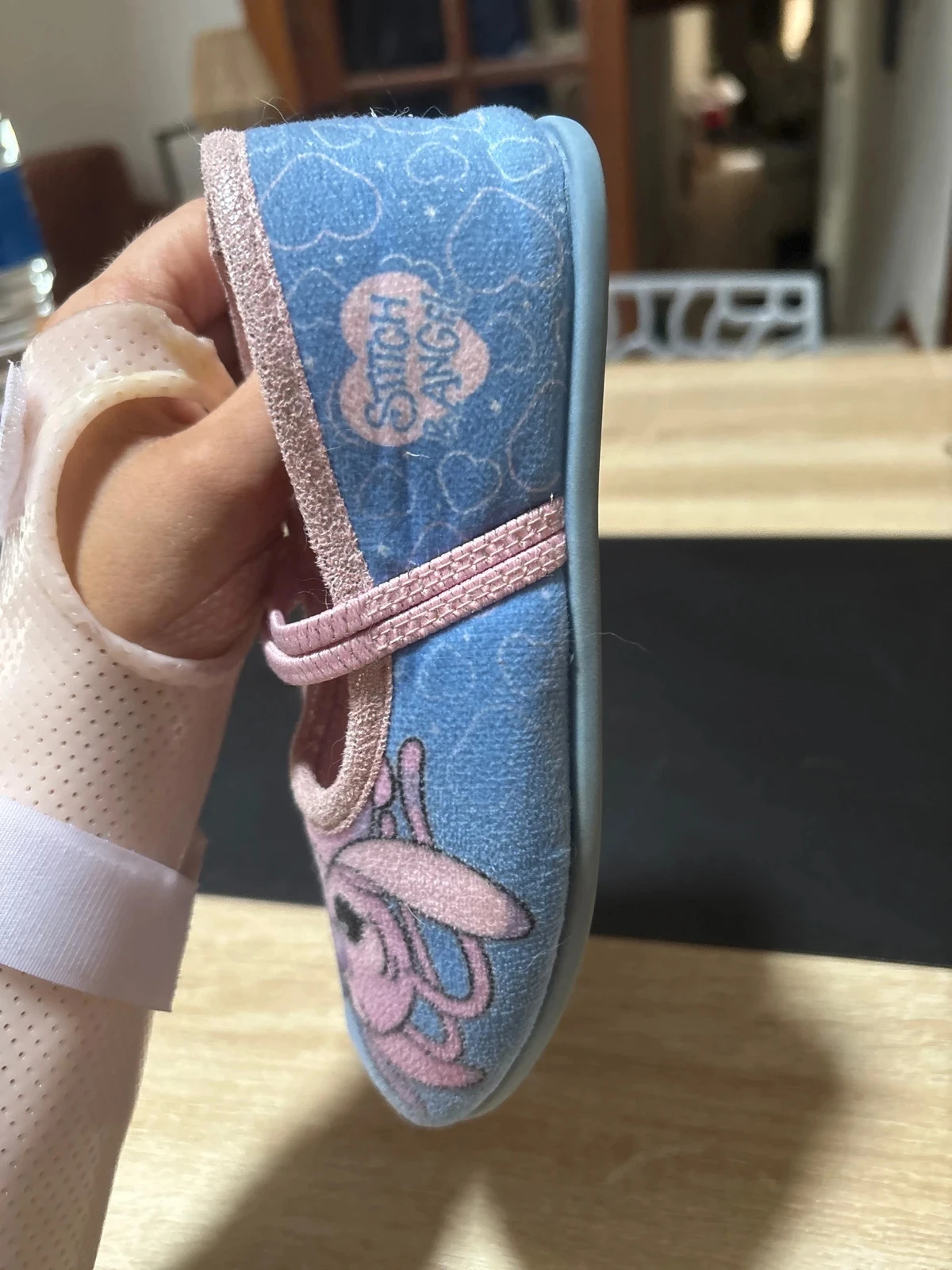 Chaussons Stitch et Angel Disney pointure 30/31 – photo 3